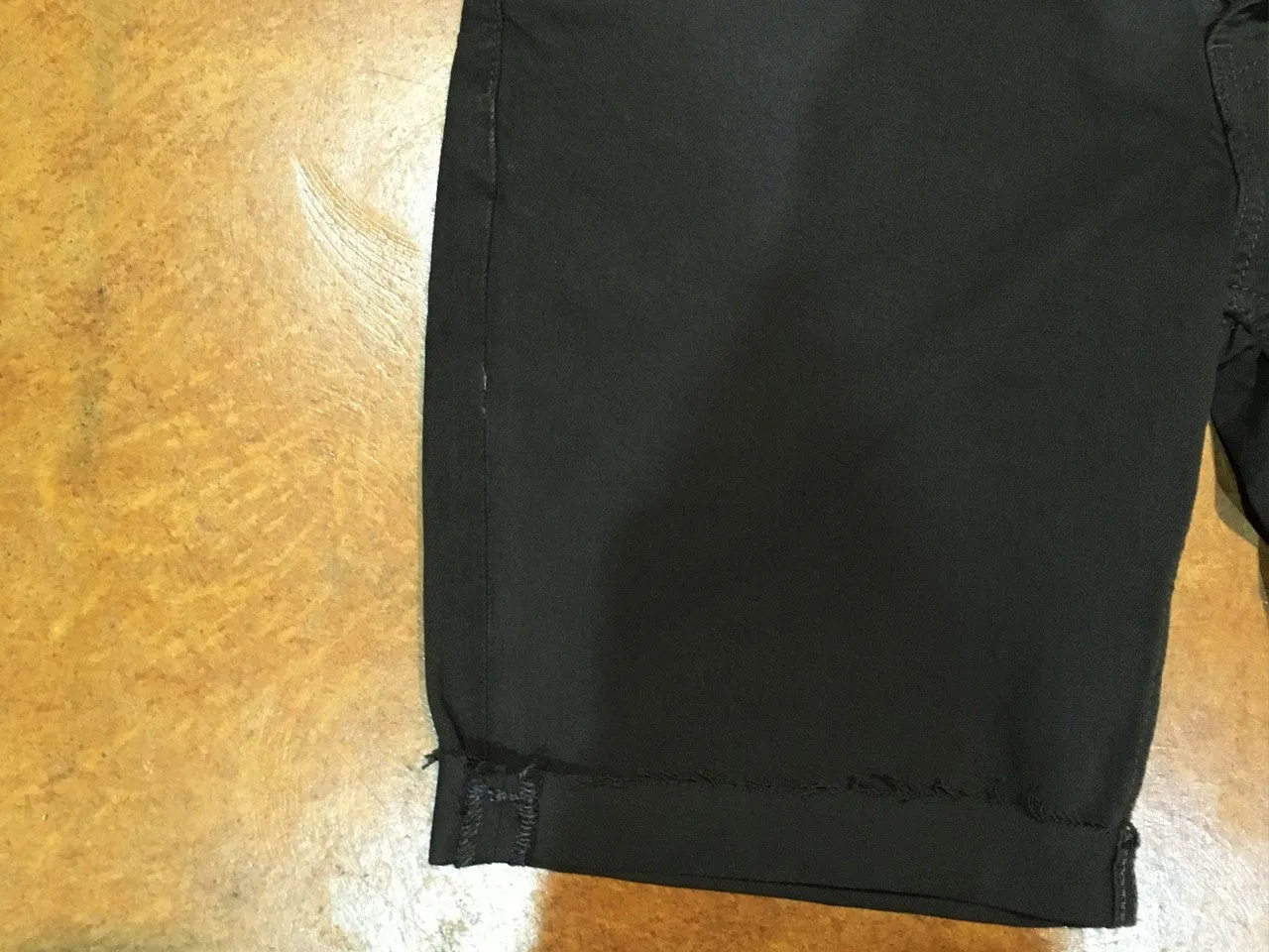 365550172 Levi's Premium 511 Slim Fit Cut-Off Shorts Jung Black