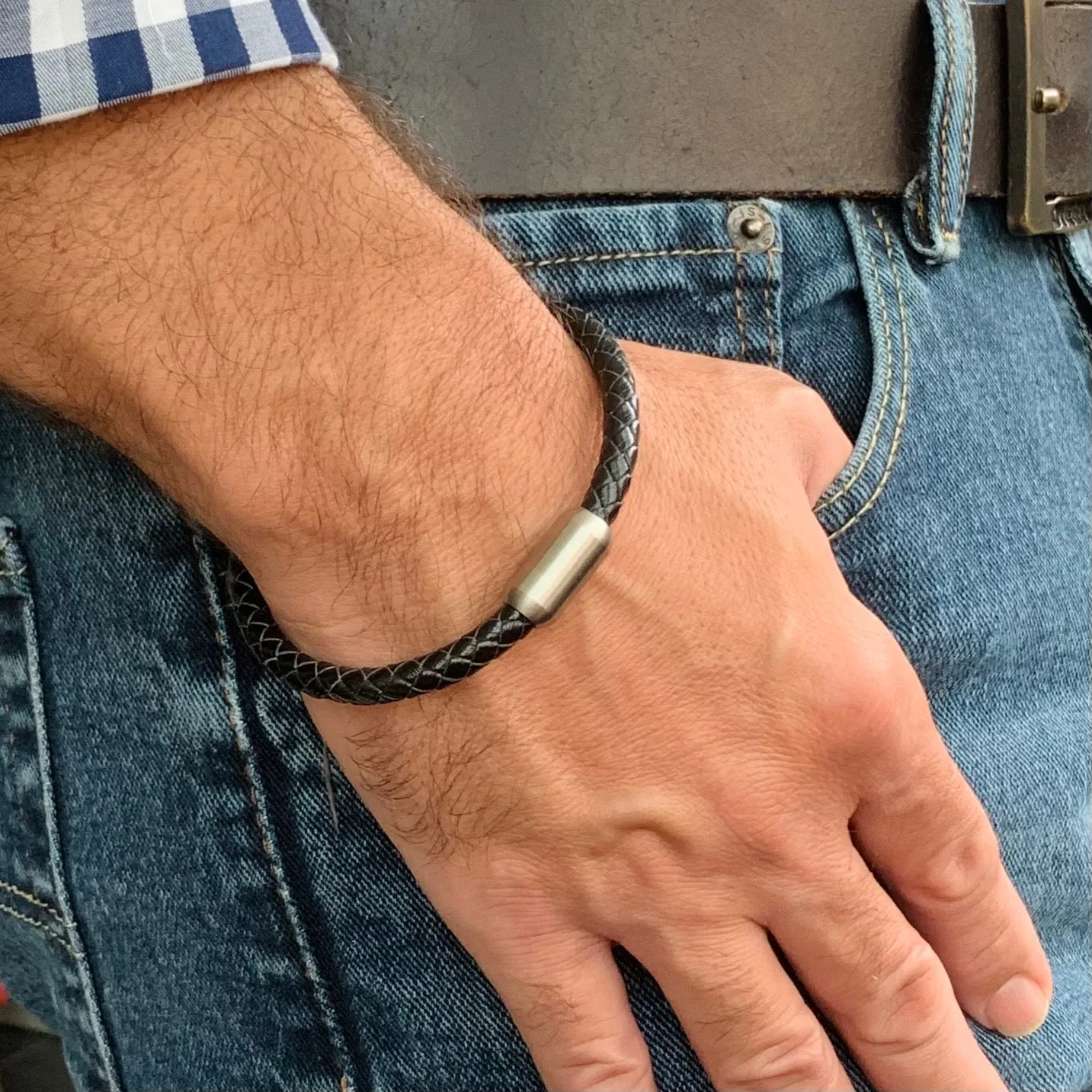 Black Leather Men’s Bracelet Gunmetal Bullet Magnetic Clasp
