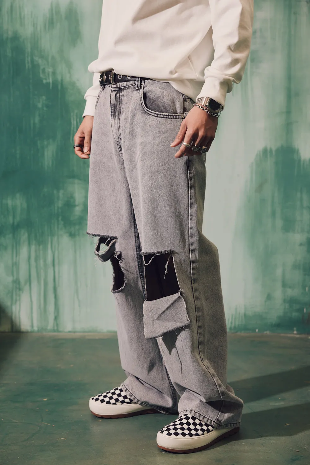 Distress Slit Washed Wide Pants