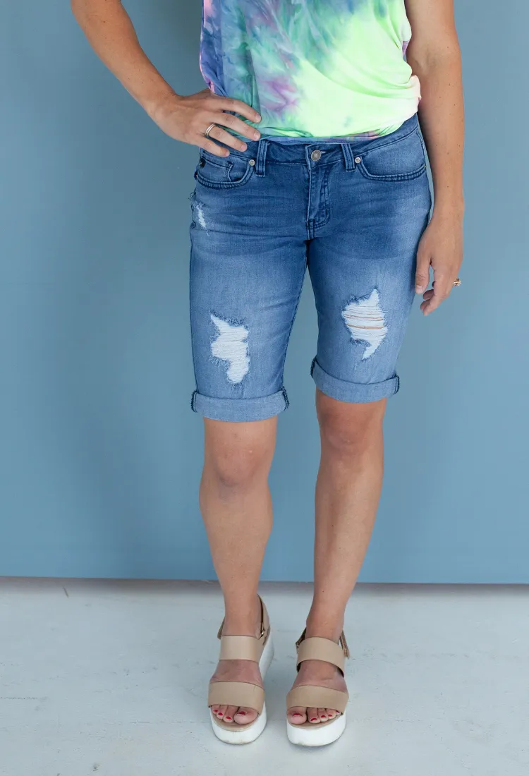 Kan Can Distressed Shorts
