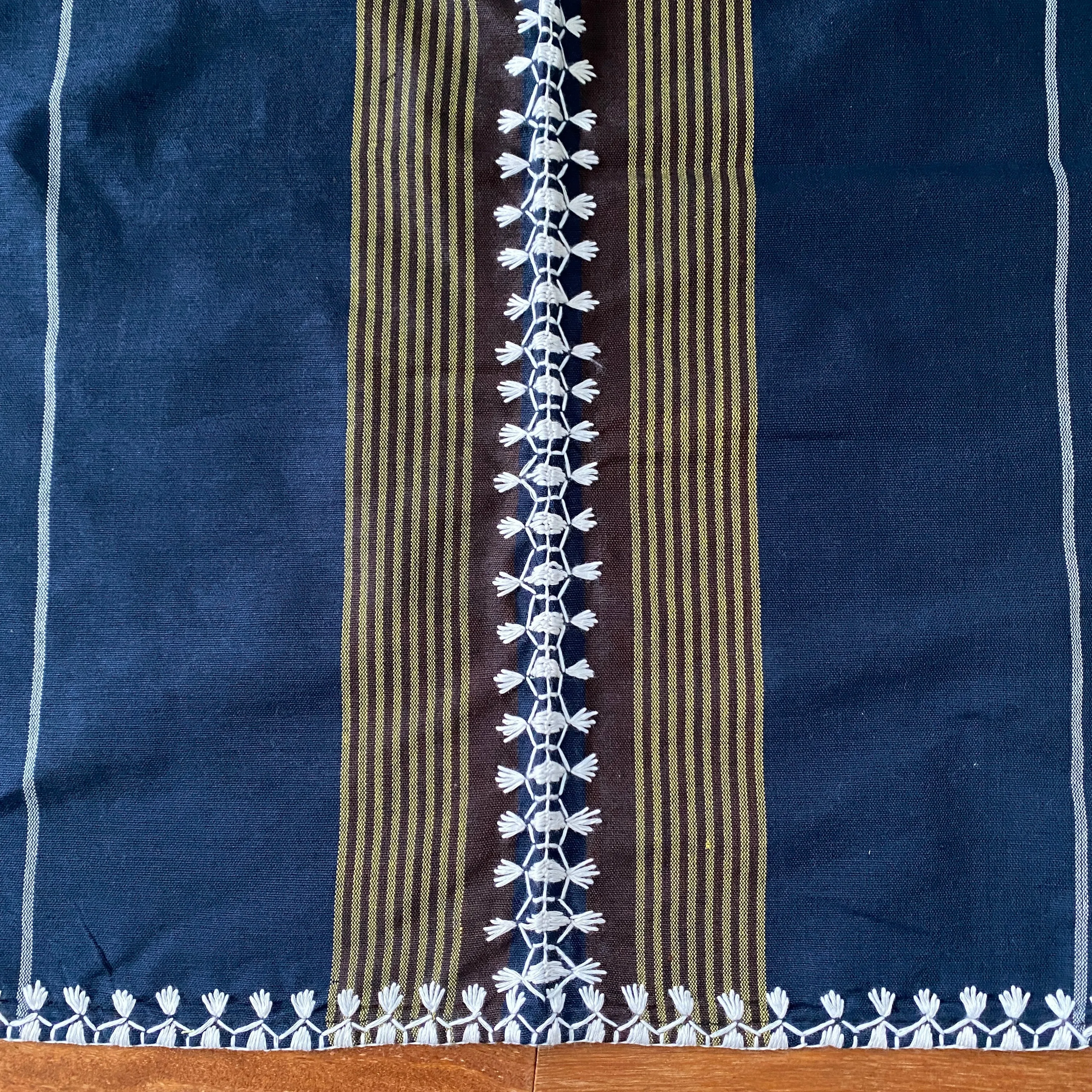 La Paz Multi-purpose Throw Blanket