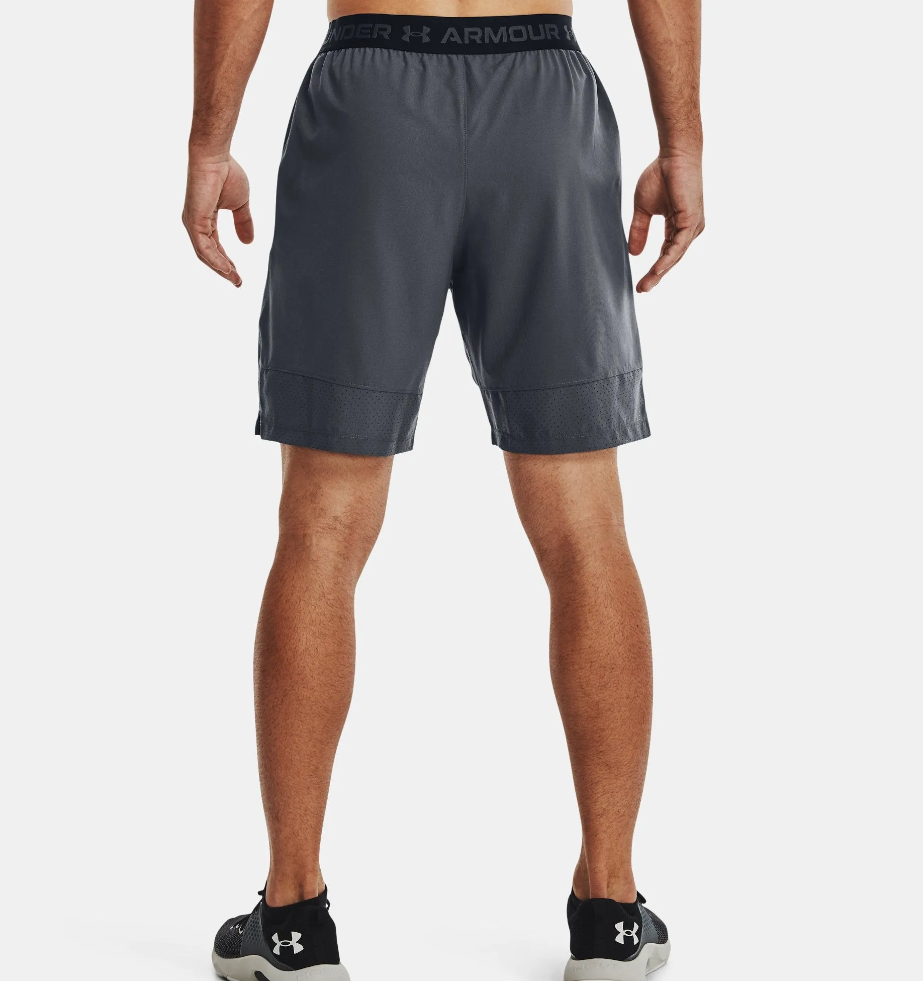 Men's Woven Graphic Shorts