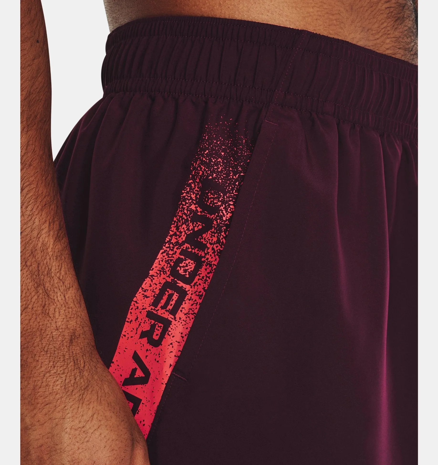 Men's Woven Graphic Shorts