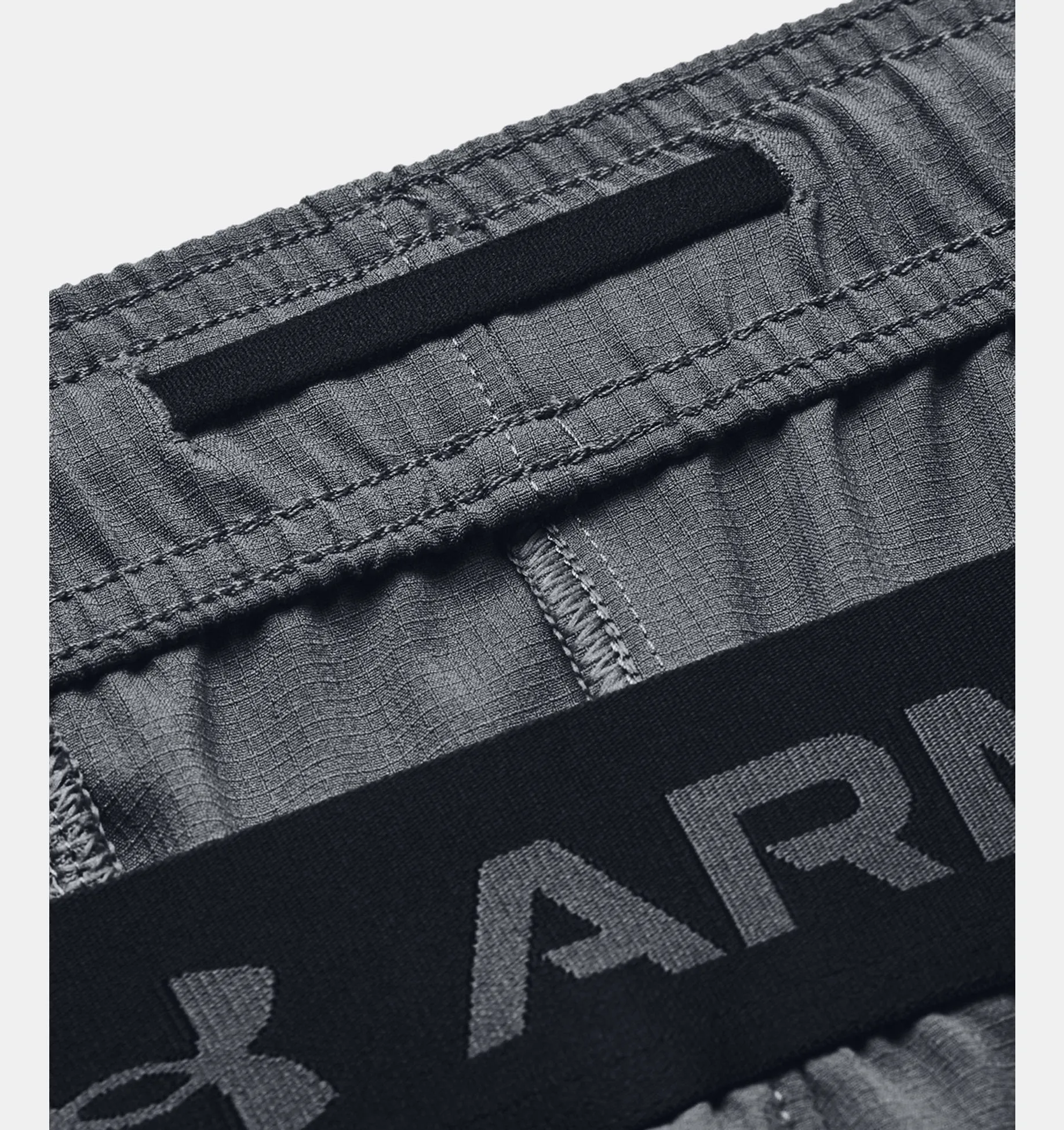 Men's Woven Graphic Shorts