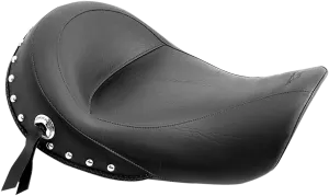 Mustang 75471 Studded Solo Seat