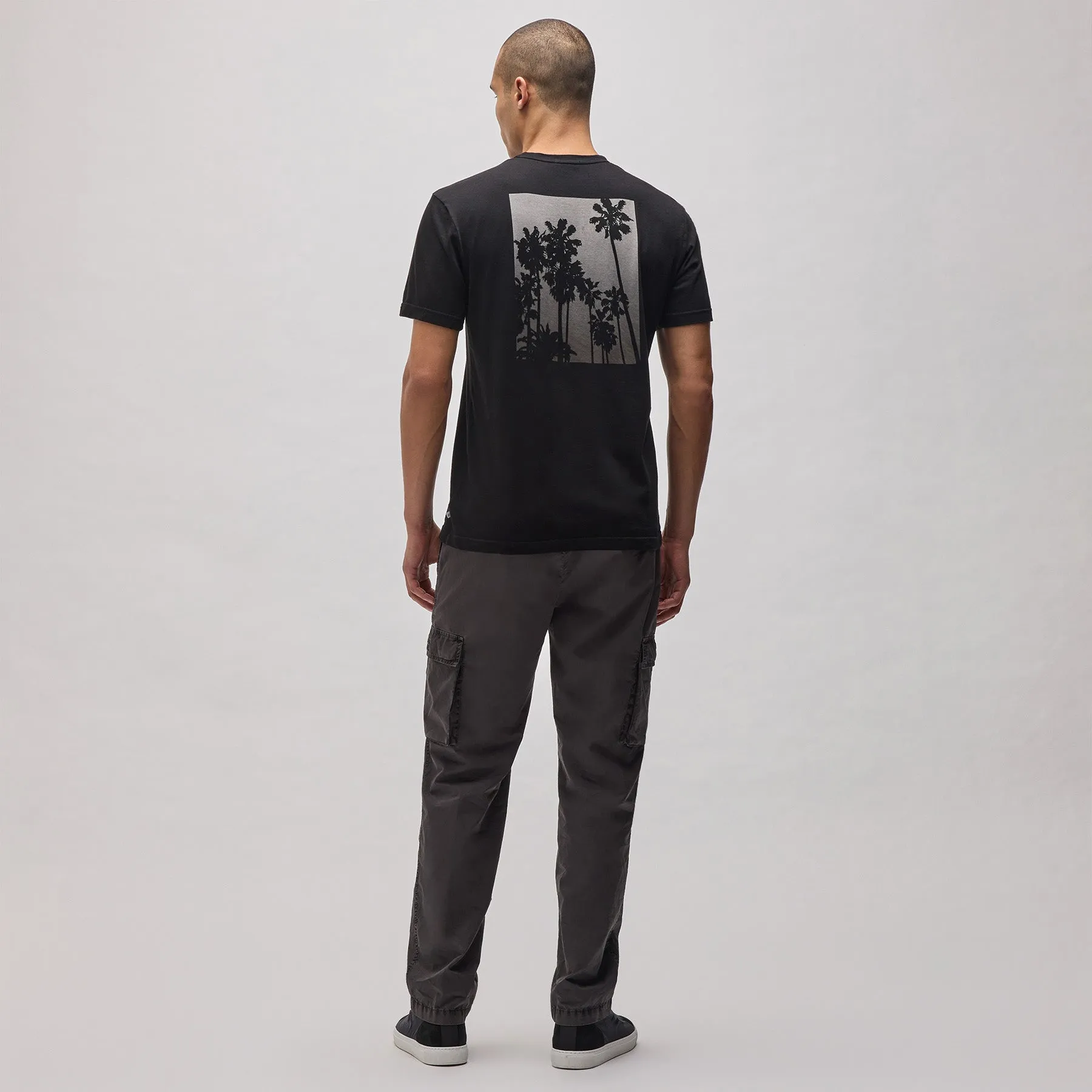 Ombrè Palms Graphic Tee - Black/Grey