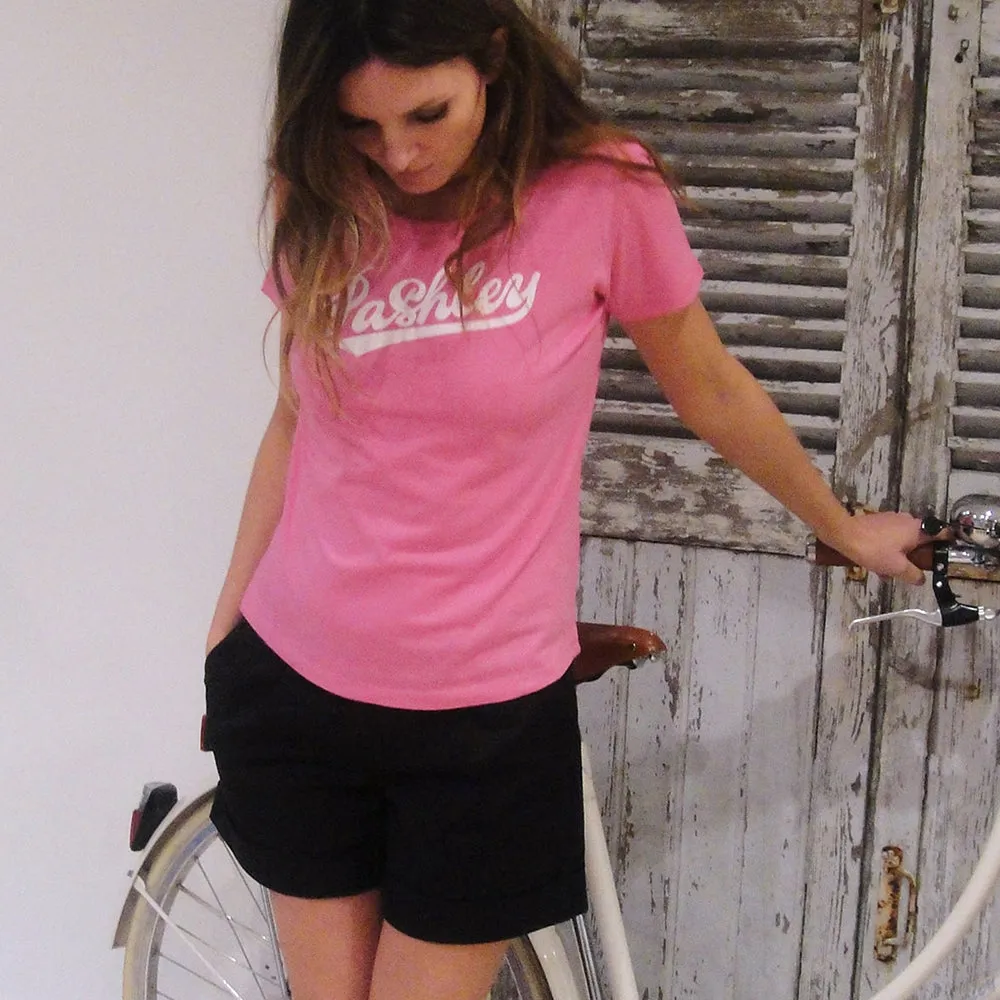 Signature T-Shirt