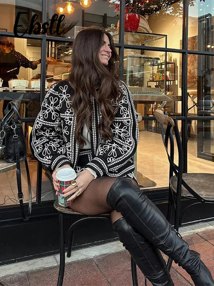 Two-Piece Embroidered Jacket and Shorts Set – Black and White Floral Pattern O-Neck Lantern Sleeve Coat High Waist Short Pants