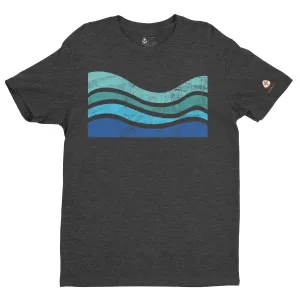 Unique Men’s Vintage Wave Surf Graphic T-Shirt